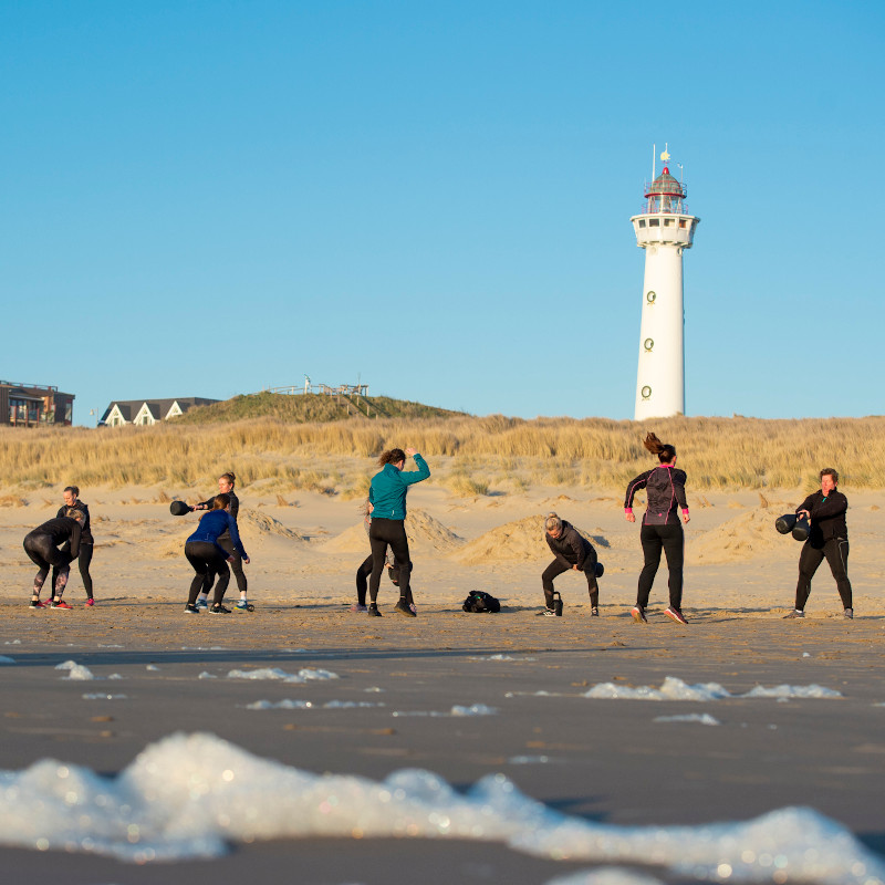 Sporten in de duinen en op het strand